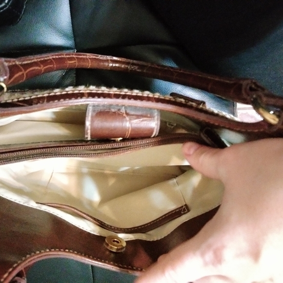 Purse - Picture 4 of 6